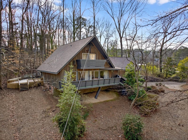 1301 Swann Dr, Dalton, GA 30720