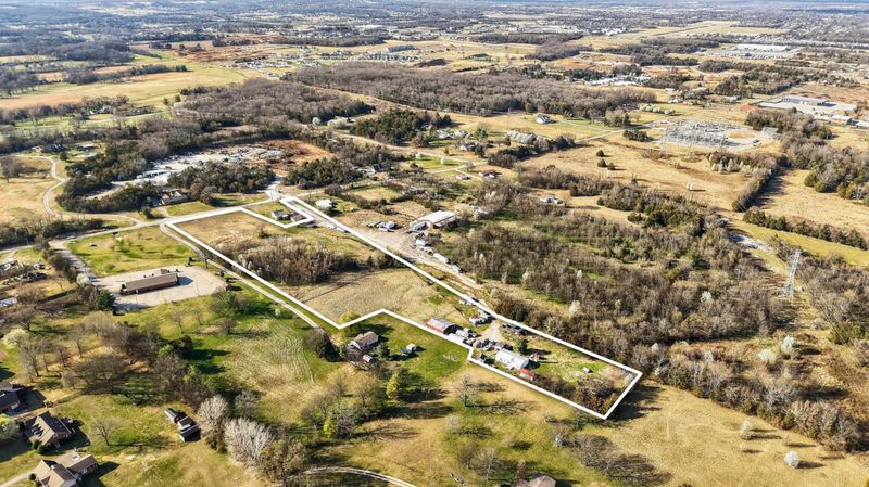3195 Old Murfreesboro Rd W, Lebanon, TN 37090
