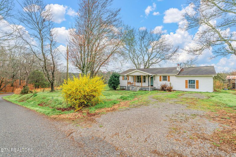6430 Simpson Rd, Loudon, TN 37774