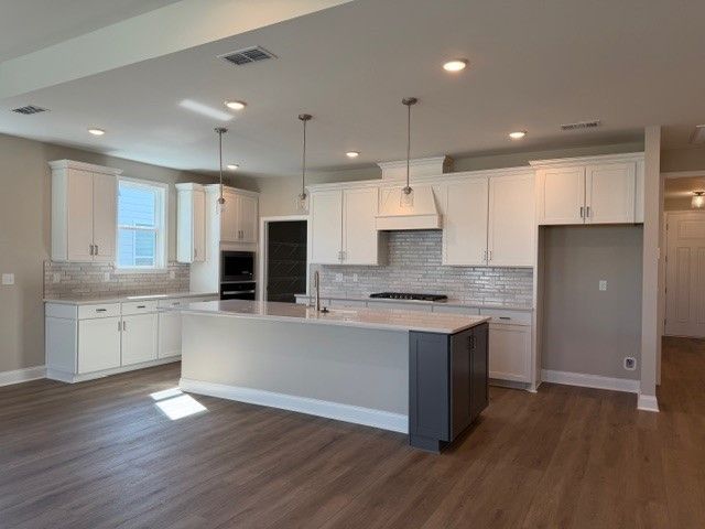 425 Stanza Dr, Murfreesboro, TN 37128