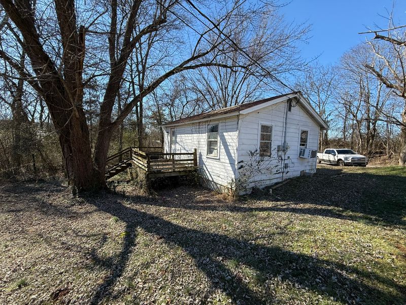 88 Cages Ferry Rd, Lebanon, TN 37087