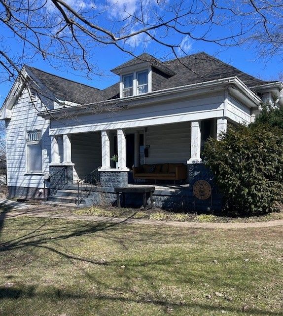 1112 Batts Blvd, Springfield, TN 37172