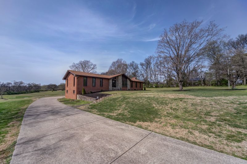 3975 Nonaville Rd, Mount Juliet, TN 37122