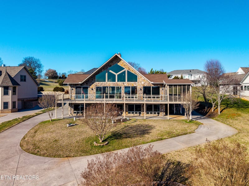 124 Indian Shadows Dr, Maryville, TN 37801