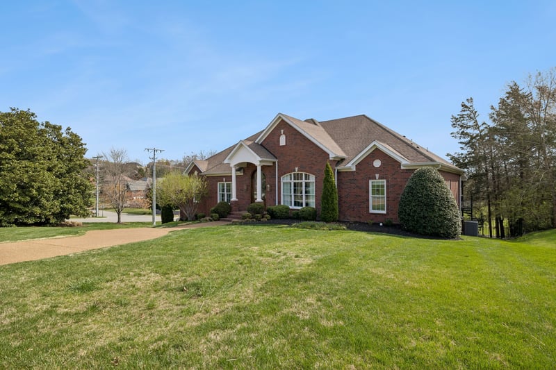 301 Fountainbrooke Dr, Brentwood, TN 37027