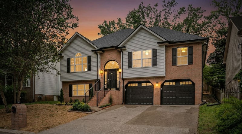 104 Edgewater Pl, Hendersonville, TN 37075
