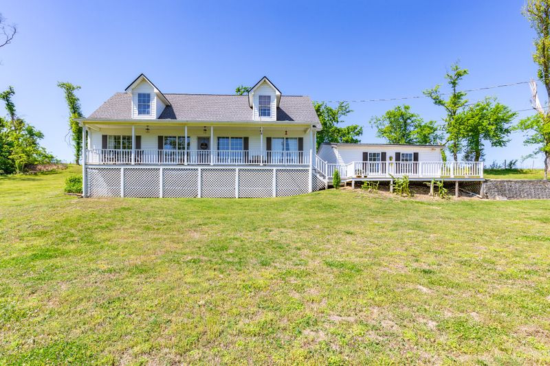 1824 Blackburn Ln, Spring Hill, TN 37174