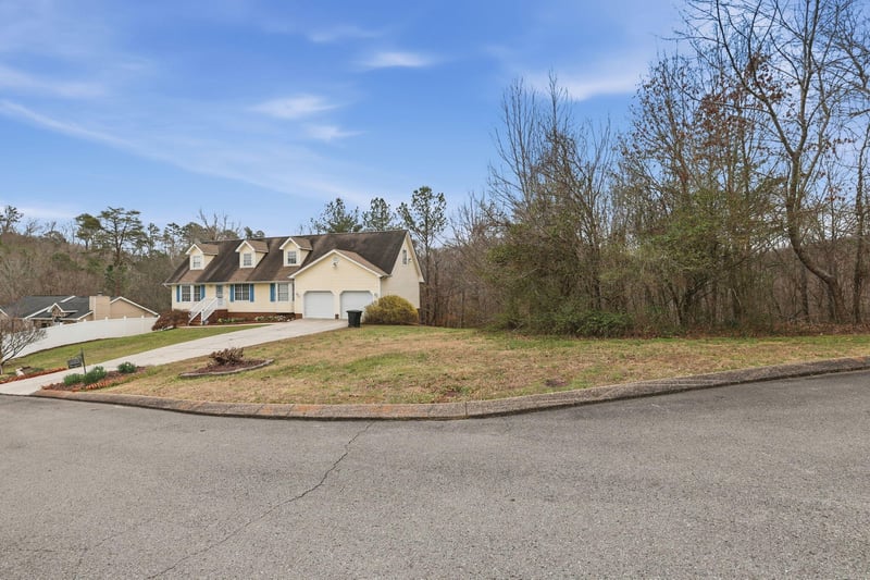 325 Battlefield Dr, Ringgold, GA 30736