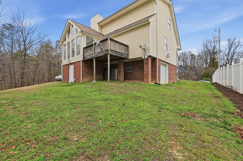 325 Battlefield Dr, Ringgold, GA 30736