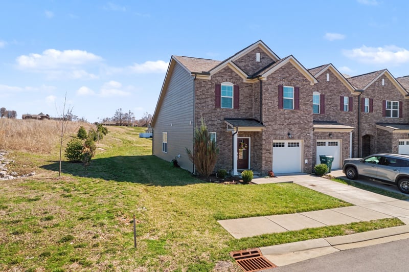 306 Nessa St, Lebanon, TN 37090