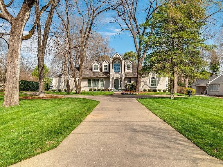 4025 Crestridge Dr, Nashville, TN 37204