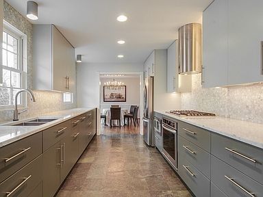 4025 Crestridge Dr, Nashville, TN 37204