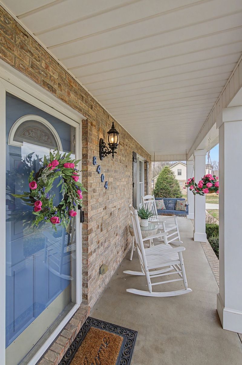 8404 Stewarts Bend Dr, Murfreesboro, TN 37129