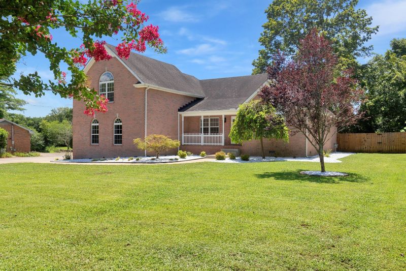 112 Lakewood Cir, Smyrna, TN 37167