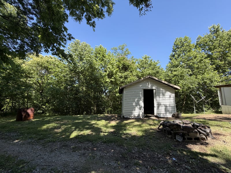 2 Wilma Ln, Chestnut Mound, TN 38552