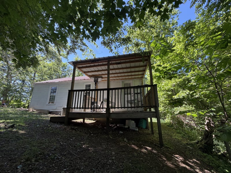 2 Wilma Ln, Chestnut Mound, TN 38552