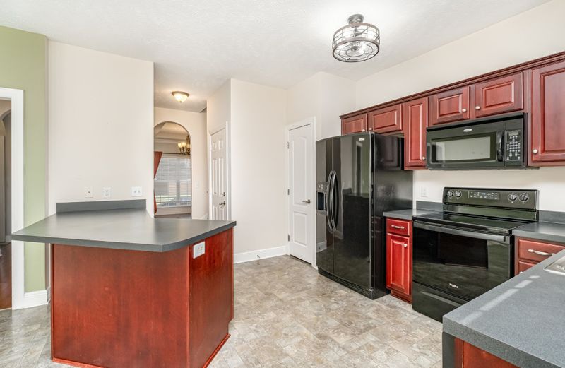 205 Stecoah Ct, Antioch, TN 37013