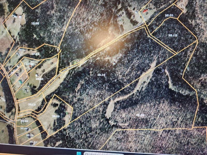 0 Rogues Fork Creek Rd, Bethpage, TN 37022