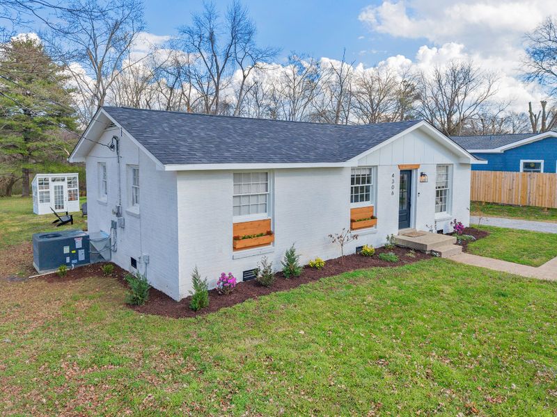 4306 Woods St, Old Hickory, TN 37138