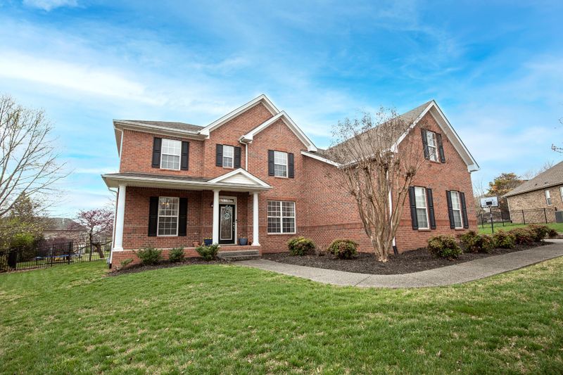 133 Deerfoot Ct, Hendersonville, TN 37075