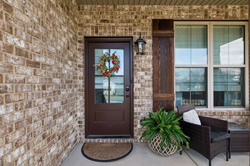 126 Julia Ann Ct, Springfield, TN 37172
