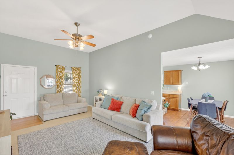 123 Sara Cir, Lebanon, TN 37090