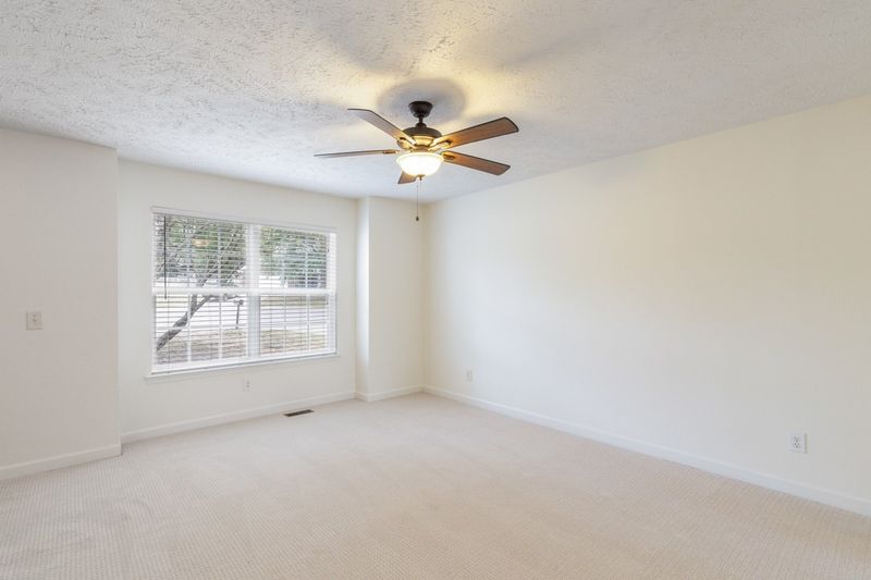 1948 Portway Rd, Spring Hill, TN 37174