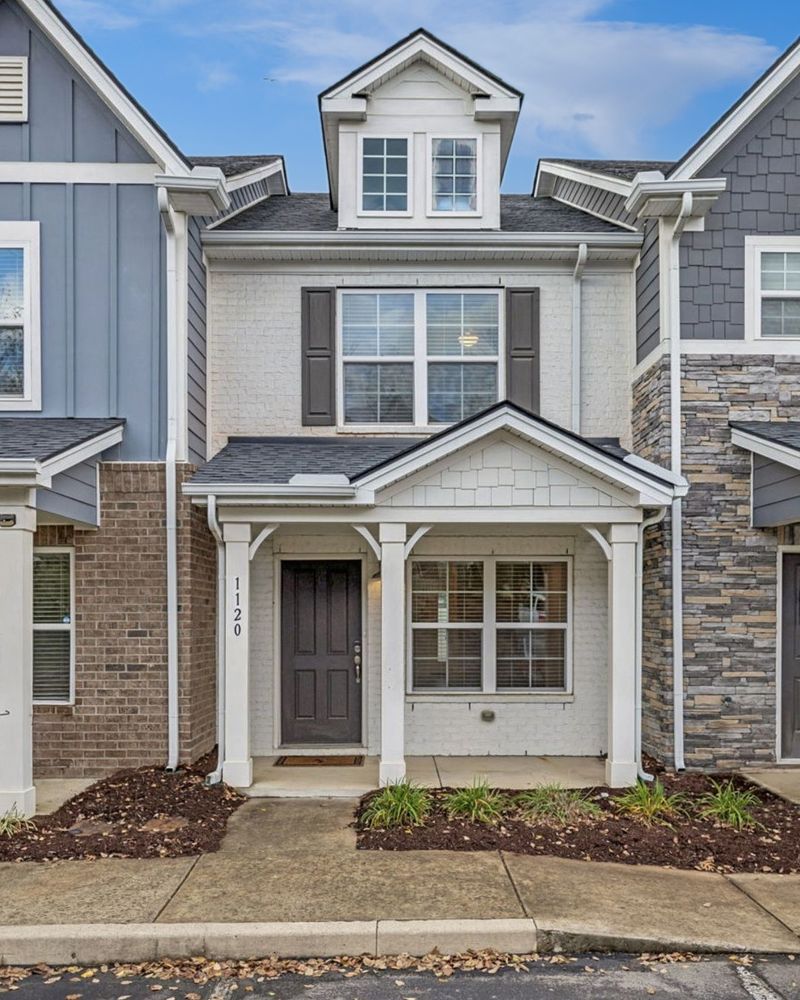 1120 Lilly Valley Way, Nashville, TN 37209
