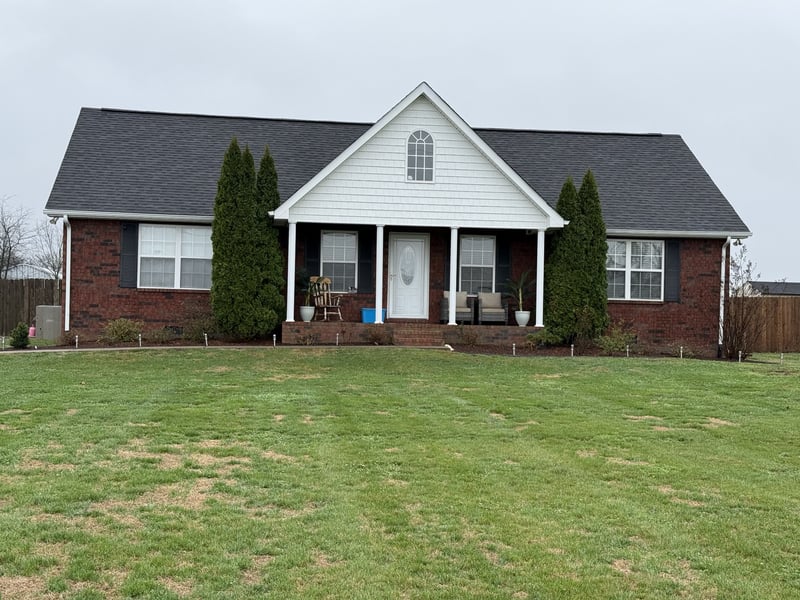 1002 Spire Way Dr, Castalian Springs, TN 37031