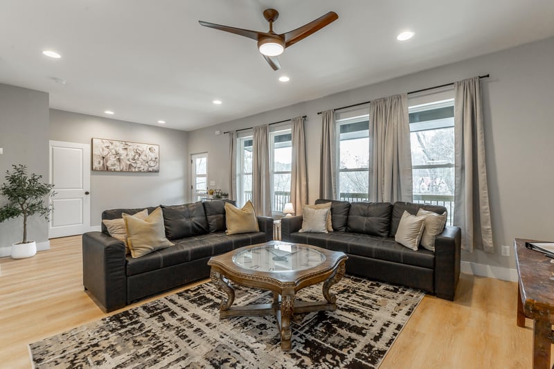 72 Rohan Ln, Chickamauga, GA 30707