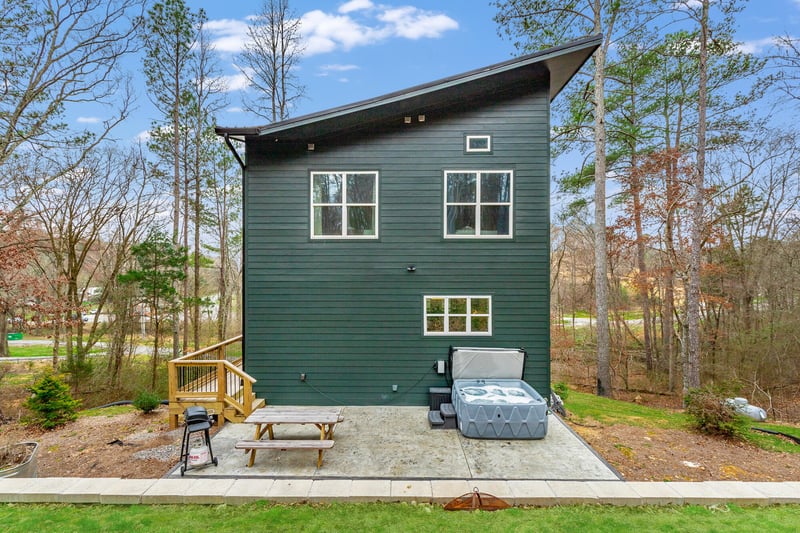 72 Rohan Ln, Chickamauga, GA 30707