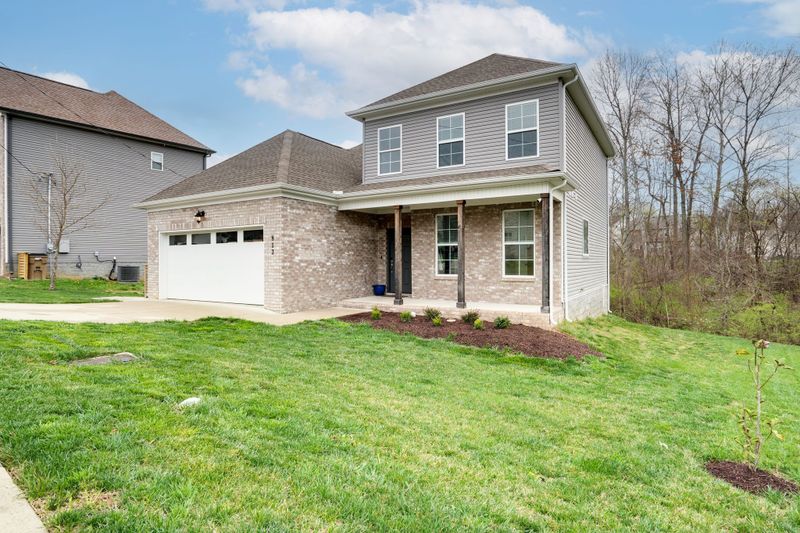812 Bridge Creek Ln, Antioch, TN 37013