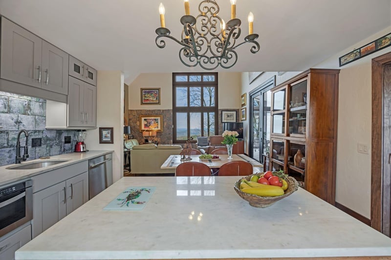 89 Halifax Farm Ln, Rising Fawn, GA 30738