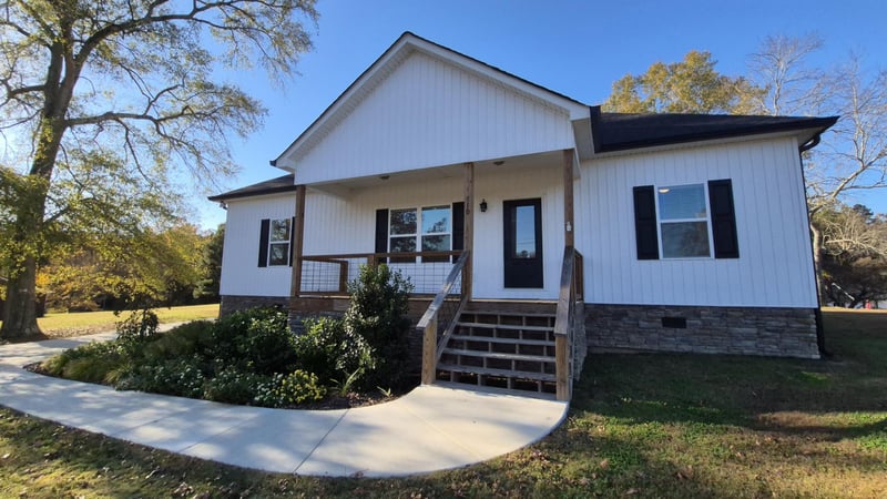 110 Hess Dr, Bridgeport, AL 35740
