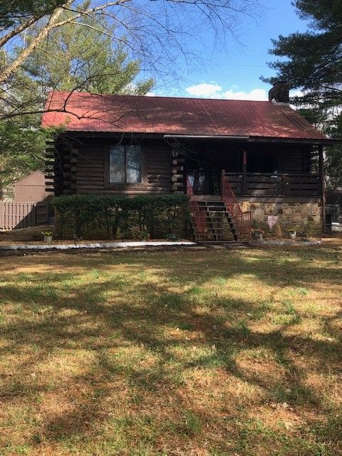 300 Roy Pitt Rd, Springfield, TN 37172