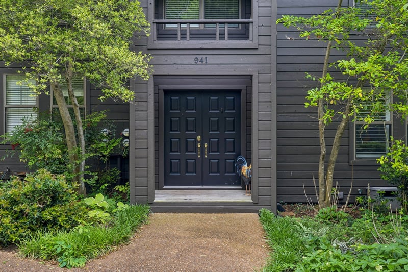 941 Harpeth Trace Dr, Nashville, TN 37221