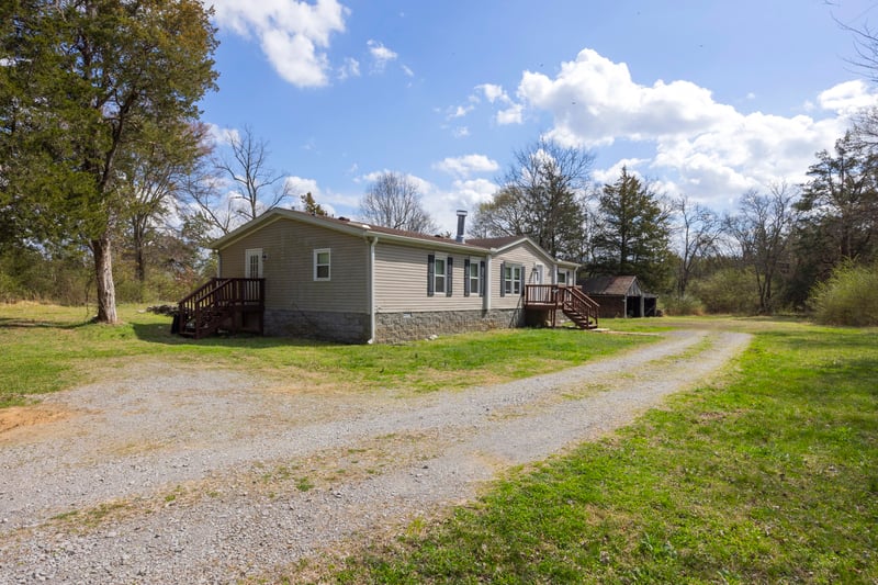 8591 Lowe Christiana Rd, Christiana, TN 37037
