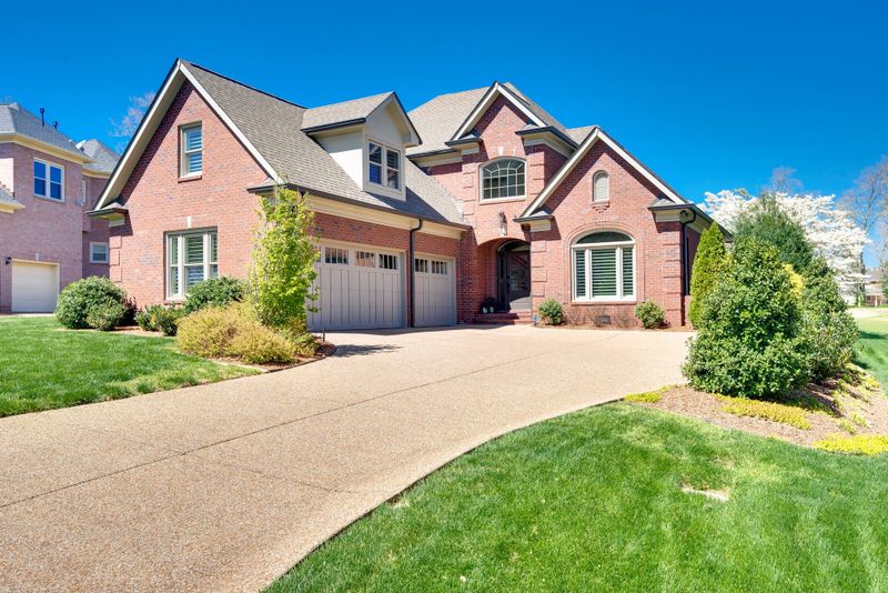 5132 Herschel Spears Cir, Brentwood, TN 37027