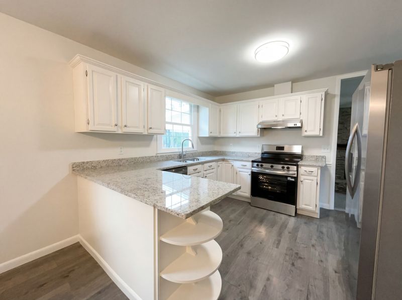 1110 Olympia Pl, Murfreesboro, TN 37130