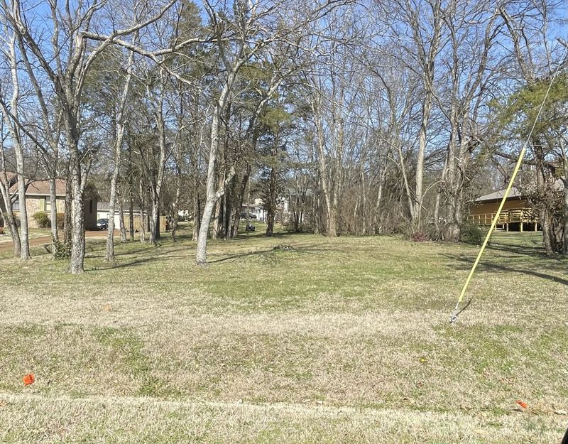 3969 Drakes Branch Rd, Nashville, TN 37218