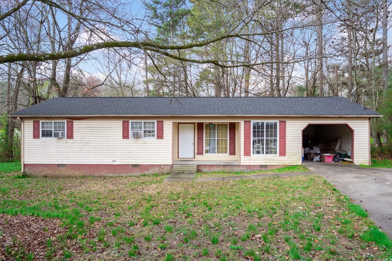 629 Mahogany Ln NW, Dalton, GA 30720