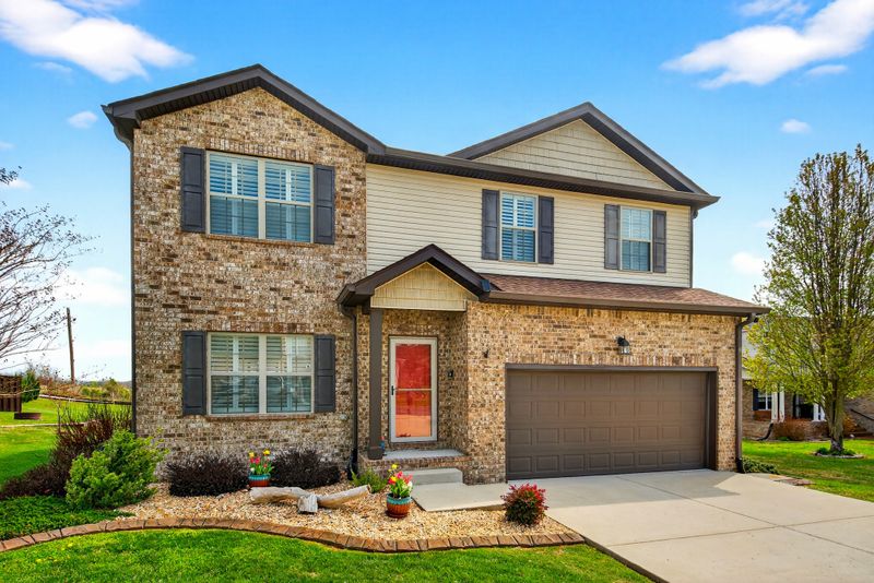 100 Emma Dr, Portland, TN 37148
