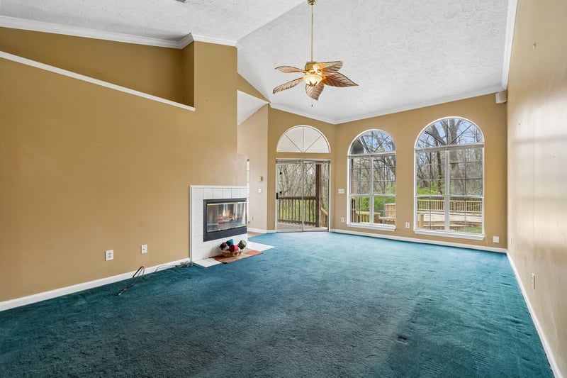 404 Black Mountain Dr, Antioch, TN 37013