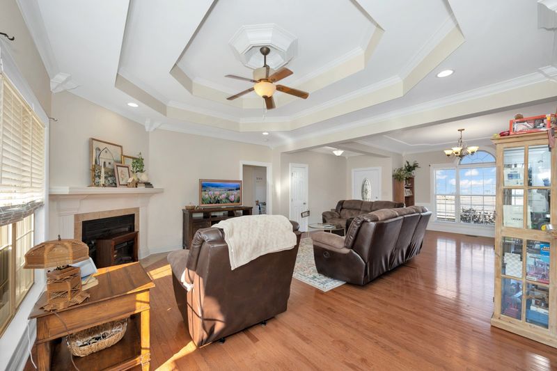 27503 Michael Ln, Toney, AL 35773