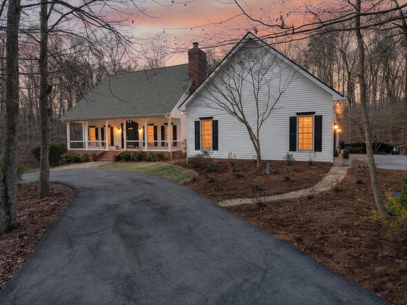 1400 Dogwood Valley Rd, Tunnel Hill, GA 30755