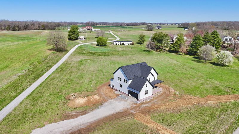 1055 Mustang Ct, Springfield, TN 37172