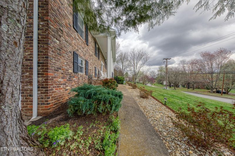 901 Kevin Rd, Knoxville, TN 37923