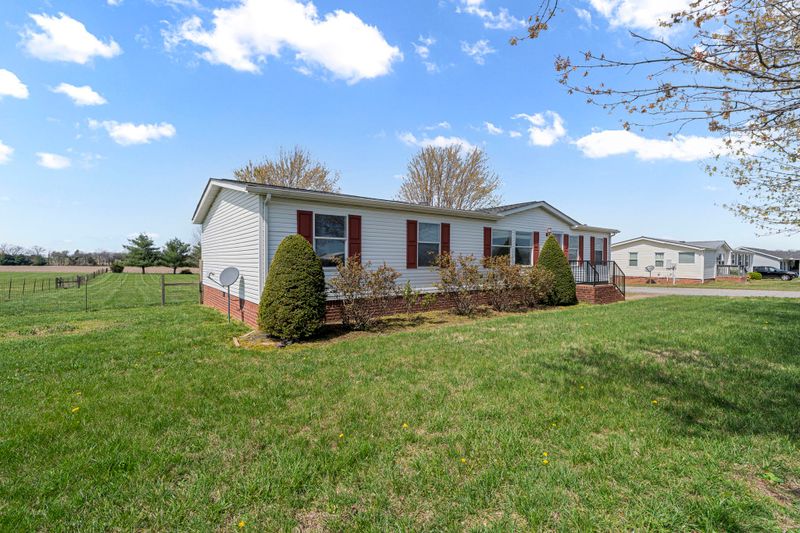 519 Cook Rd, Portland, TN 37148