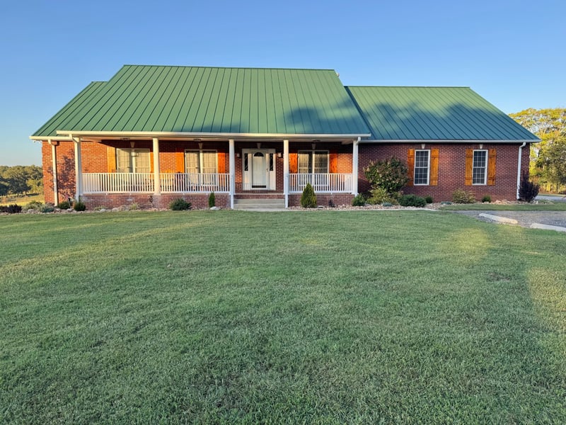 399 Edgar Meeks Rd, Burns, TN 37029