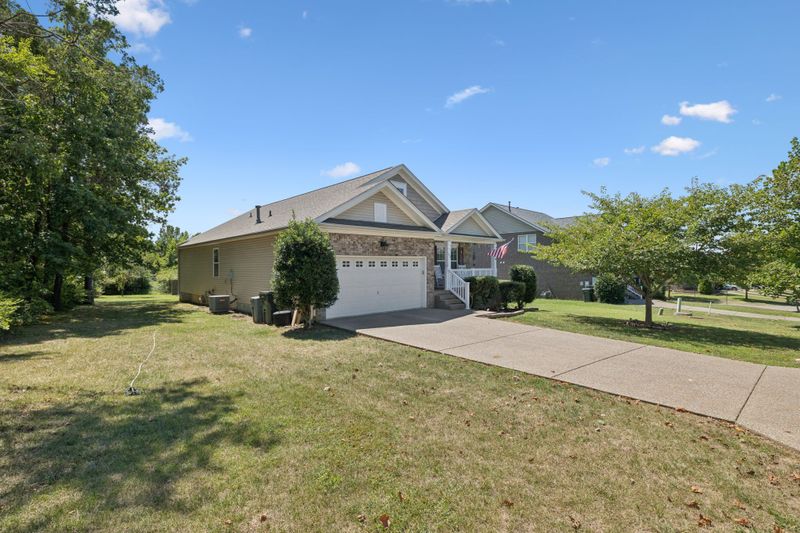 1380 Creekside Dr, Nolensville, TN 37135